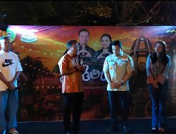 Kanwil Kemenkum NTT Serahkan HAKI kepada Pelaku UMKM pada HUT Pertama Saboak