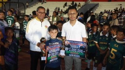 Wakil Gubernur NTT, Johni Asadoma Tutup Kejuaraan Sepak Bola Piala Tidar KU U-10 dan U-12, Dorong Pembinaan Atlet Muda Berprestasi