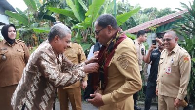 Wakil Gubernur NTT Hadiri Penandatanganan Perjanjian Damai Masyarakat Adang Buom dan Teluk Sembilan di Kalabahi