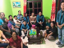 Didanai Dikti, Mahasiswa Unwira Sulap Galon Bekas Jadi Tempat Sampah Terpilah di Desa Nitneo