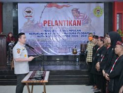 Wali Kota Kupang Lantik Pengurus Kerukunan Keluarga Madura Flobamora Periode 2026–2031
