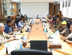 Bupati Kupang Bersama Pimpinan dan Anggota DPRD Kabupaten Kupang Menyampaikan Aspirasi kepada Kementerian Keuangan Terkait Keterbatasan Anggaran untuk Pembayaran Gaji PPPK