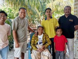 Pastor Paroki Kolhua Antar Calon Frater Menapaki Jalan Imamat