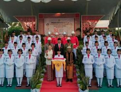 Upacara Penurunan Bendera di Kota Kupang, Serena Francis Ajak Doakan Korban Gempa Flores