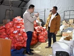 Wali Kota Kupang Antar Langsung Bantuan ke Enam Kabupaten Terdampak Gempa Flores