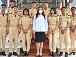 Wawali Lepas Kontingen Lomba Baris-Berbaris SMK Maritim Nusantara ke Tingkat Nasional