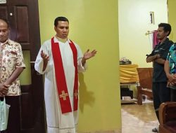 Umat KUB Santa Maria Virgo Disapa Gembala dari Rumah ke Rumah