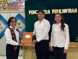 Usai Berikrar di Gereja, Serena dan Gilbert Tuntaskan Pencatatan Pernikahan di Dukcapil Kota Kupang