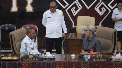 Wagub NTT Hadiri Rapat Paripurna, Dua Ranperda Dilanjutkan ke Tahap Pembahasan Bersama