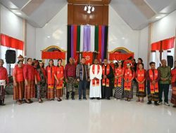 Bupati Kupang Hadiri Pentahbisan dan Perayaan HUT Jemaat Elim Uitao ‎