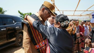 Wagub Johni Asadoma Dorong Gereja Jadi Penggerak Pendidikan, Penanganan Stunting, dan Ekonomi Umat